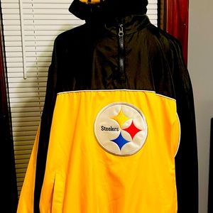 Men’s size large stealer pull over half zip